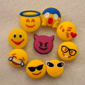 Emoji jibbitz